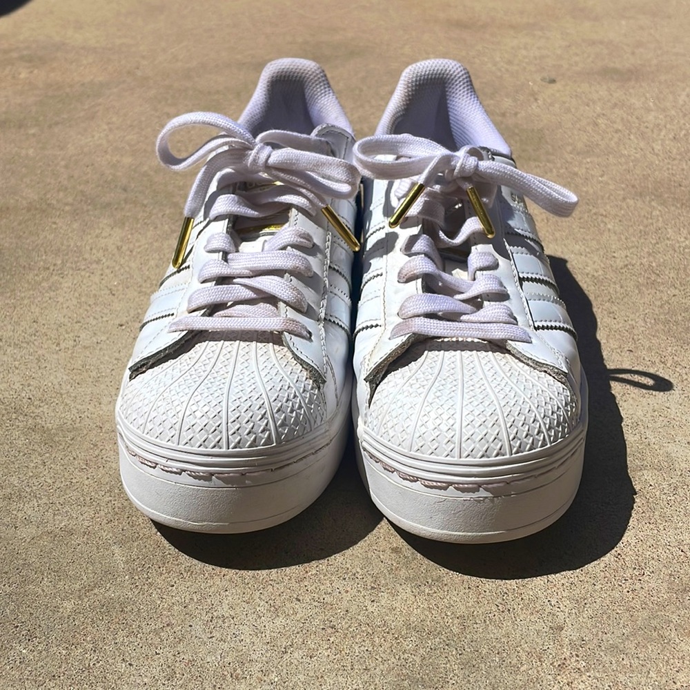 Adidas White Superstar Womens 7